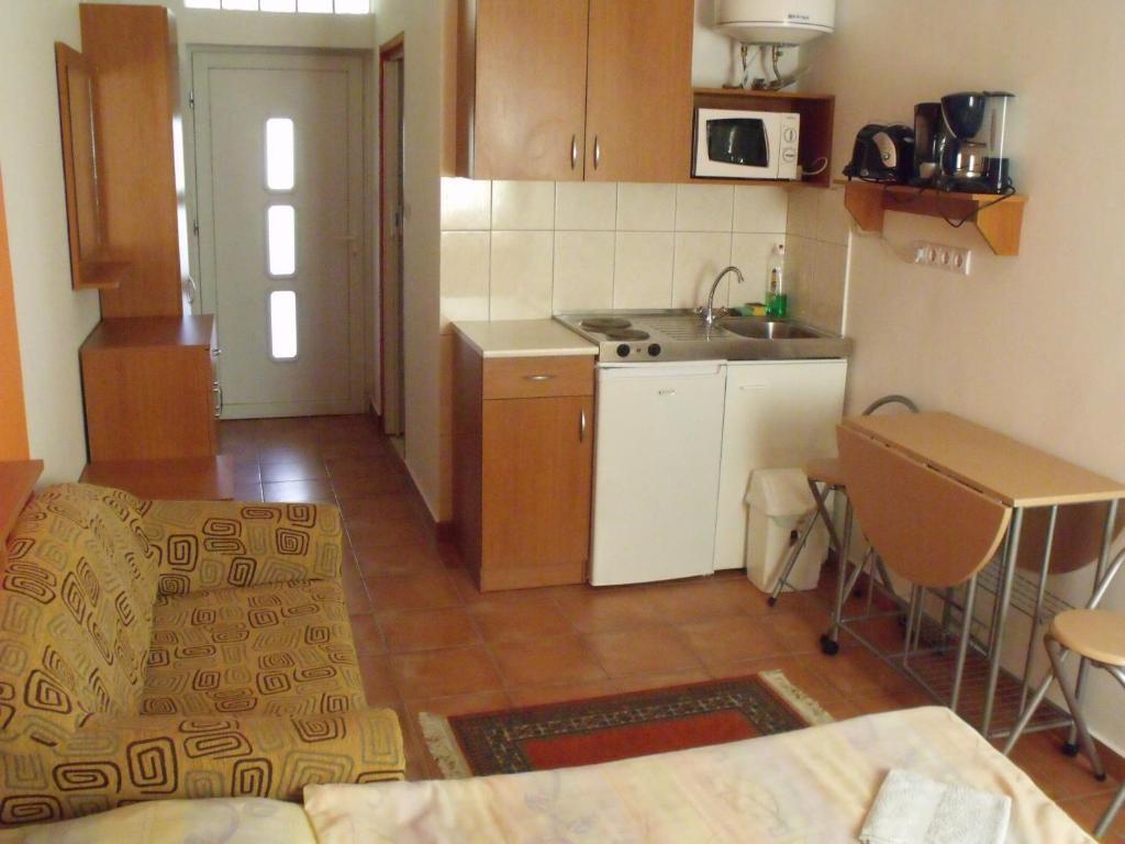 Abadszaloki Vitorlas Vendeghaz Hotel Room photo